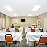 Hampton Inn Los Angeles Airport 