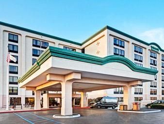 Hotel Hampton Angeles Airport Lennox